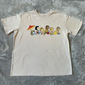 PEANUTS Charlie Brown Beach T- Shirt Size XL Beige EMBROIDERED Short Sleeve